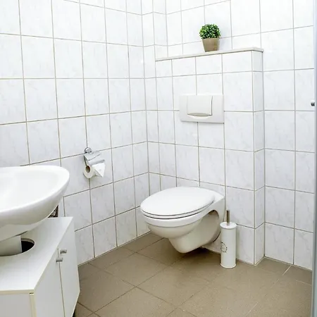Apartment 5 In *
